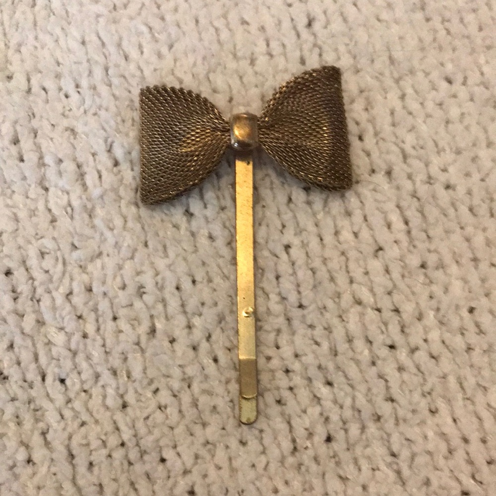 Vintage Gold Mesh Bow Hair Pin Estate Find
